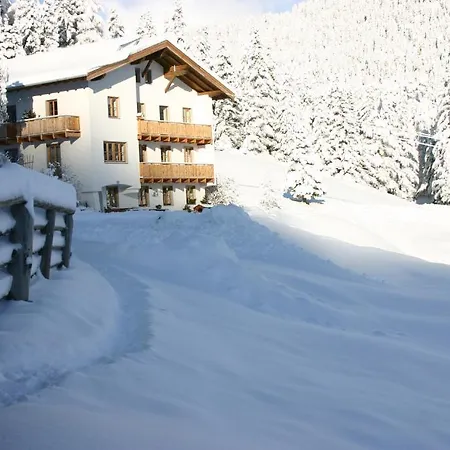 Tiefhof Appartement *